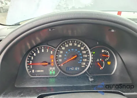 2004 Suzuki Xl7 Ex z USA, uszkodzony, nr VIN JS3TX92V344114127